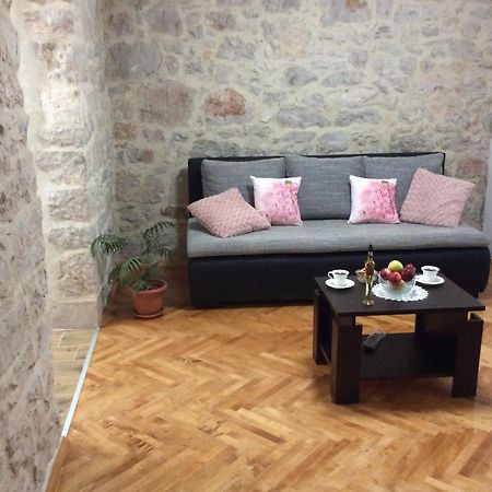 Apartment Karla Snb Лозовац Екстер'єр фото